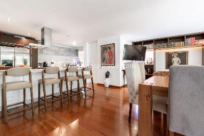 Apartamento de 3 alcobas en venta en Los Rosales, Bogotá, 168 m² · foto 3 de 18