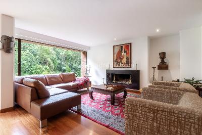 Apartamento de 3 alcobas en venta en Los Rosales, Bogotá, 168 m² · foto 5 de 18
