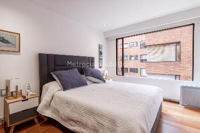 Apartamento de 3 alcobas en venta en Los Rosales, Bogotá, 168 m² · foto 12 de 18