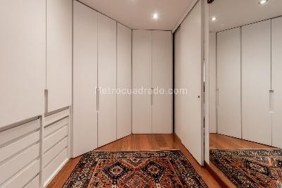 Apartamento de 3 alcobas en venta en Los Rosales, Bogotá, 168 m² · foto 14 de 18