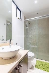 Apartamento de 2 alcobas en venta en Santa Barbara Central, Bogotá, 119 m² · foto 12 de 13