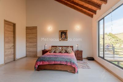 Casa de 3 alcobas en venta en Vereda Ojo De Agua, Rionegro, 300 m² · foto 17 de 20