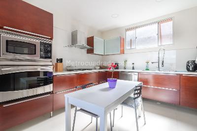Apartamento de 2 alcobas en venta en Chico Oriental, Bogotá, 186 m² · foto 9 de 20