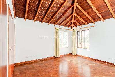 Casa de 3 alcobas en venta en El Poblado, Medellín, 452 m² · foto 15 de 15
