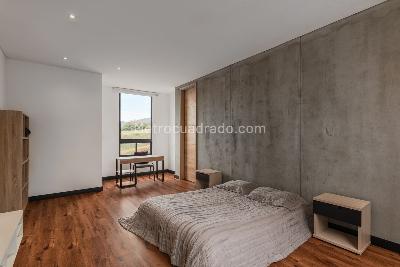 Casa de 3 alcobas en venta en Vereda El Peñasco, Envigado, 450 m² · foto 9 de 17