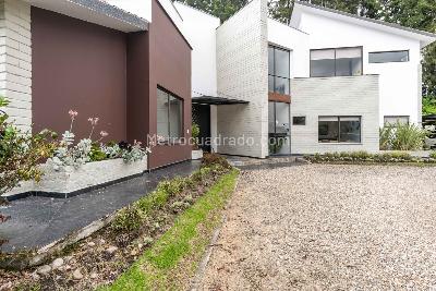 Casa en arriendo en Guaymaral, Bogotá · foto 2 de 20