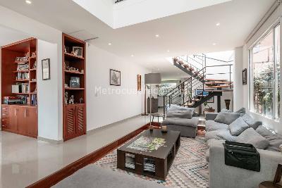 Casa de 4 alcobas en venta en Chuntame, Cajicá, 219 m² · foto 5 de 20