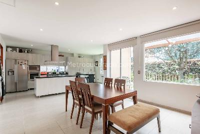 Casa de 4 alcobas en venta en Chuntame, Cajicá, 219 m² · foto 7 de 20