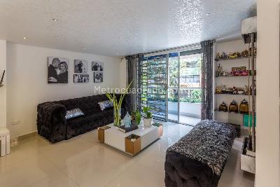 Casa de 3 alcobas en venta en Laureles, Medellín, 206 m² · foto 2 de 20