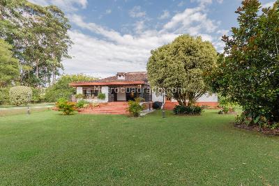 Casa de 5 alcobas en venta en La Amalita, Rionegro, 450 m² · foto 2 de 20