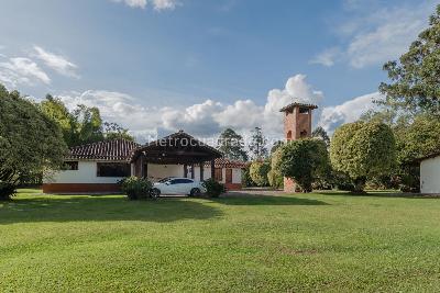 Casa de 5 alcobas en venta en La Amalita, Rionegro, 450 m² · foto 5 de 20