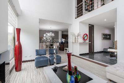 Casa de 3 alcobas en venta en Arrayanes, Bogotá, 192 m² · foto 3 de 20