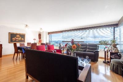 Apartamento en venta en Chico Alto, Bogotá · foto 2 de 20