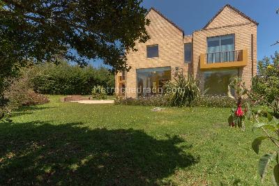 Casa de 4 alcobas en venta en Vereda El Libano, La Calera, 450 m² · foto 2 de 20