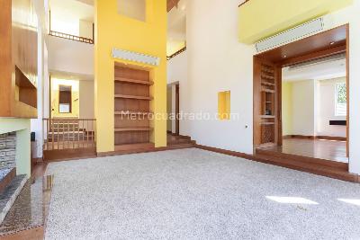 Casa de 4 alcobas en venta en Vereda El Libano, La Calera, 450 m² · foto 4 de 20