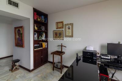 Apartamento en venta en Normandia, Cali · foto 12 de 20