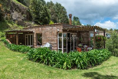 Casa de 4 alcobas en venta en Loma Del Escobero, Envigado, 387 m² · foto 12 de 20