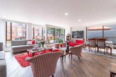 Apartamento de 2 alcobas en venta en Chico Navarra, Bogotá, 150 m² · foto 4 de 20