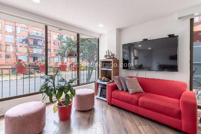 Apartamento de 2 alcobas en venta en Chico Navarra, Bogotá, 150 m² · foto 5 de 20