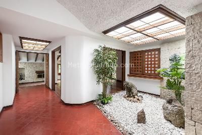 Casa de 3 alcobas en venta en Santa Barbara Oriental, Bogotá, 345 m² · foto 5 de 20
