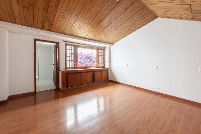 Casa de 3 alcobas en venta en Santa Barbara Oriental, Bogotá, 345 m² · foto 20 de 20