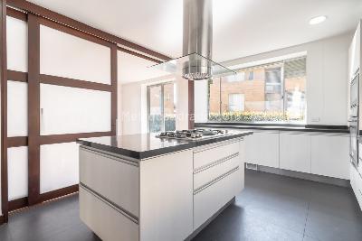 Casa en venta en Colinas De Suba, Bogotá · foto 3 de 20