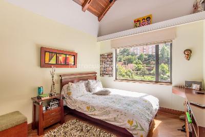 Apartamento de 3 alcobas en venta en Niza Norte, Bogotá, 196 m² · foto 15 de 20