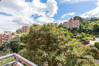 Apartamento de 3 alcobas en venta en Niza Norte, Bogotá, 196 m² · foto 18 de 20
