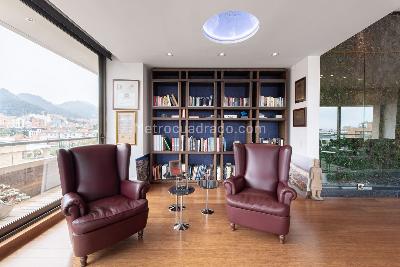 Apartamento de 5 alcobas en venta en Chico, Bogotá, 1014 m² · foto 8 de 20