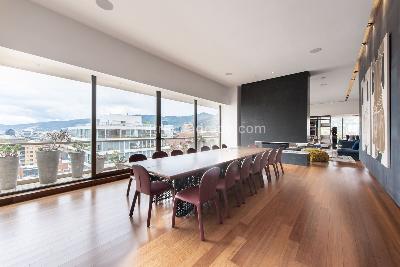 Apartamento de 5 alcobas en venta en Chico, Bogotá, 1014 m² · foto 10 de 20