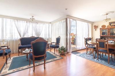 Apartamento de 2 alcobas en venta en Cedritos, Bogotá, 121 m² · foto 2 de 18