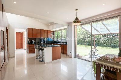 Casa de 4 alcobas en venta en Guaymaral, Bogotá, 330 m² · foto 9 de 20