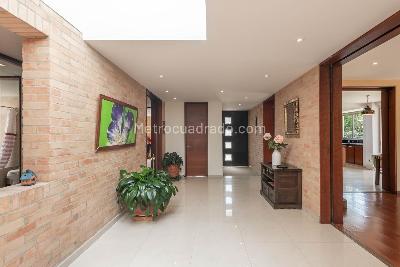 Casa de 4 alcobas en venta en Guaymaral, Bogotá, 330 m² · foto 11 de 20