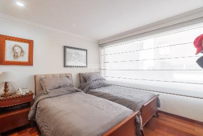 Casa en venta en Santa Barbara Central, Bogotá · foto 9 de 20