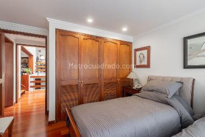 Casa en venta en Santa Barbara Central, Bogotá · foto 10 de 20
