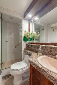 Casa en venta en Santa Barbara Central, Bogotá · foto 16 de 20