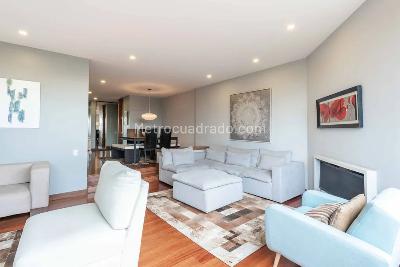 Apartamento de 2 alcobas en venta en Los Rosales, Bogotá, 142 m² · foto 4 de 19