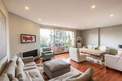 Apartamento de 2 alcobas en venta en Los Rosales, Bogotá, 142 m² · foto 5 de 19