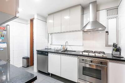 Apartamento de 2 alcobas en venta en Los Rosales, Bogotá, 142 m² · foto 11 de 19