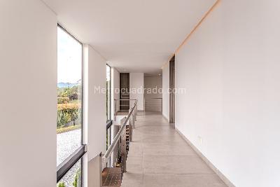 Casa de 5 alcobas en venta en Llanogrande, Rionegro, 800 m² · foto 5 de 20