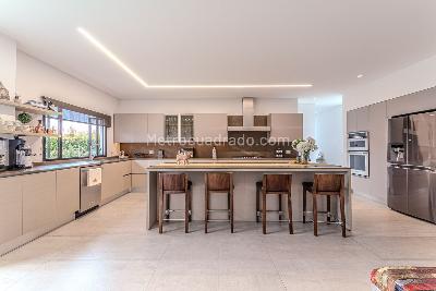 Casa de 5 alcobas en venta en Llanogrande, Rionegro, 800 m² · foto 19 de 20