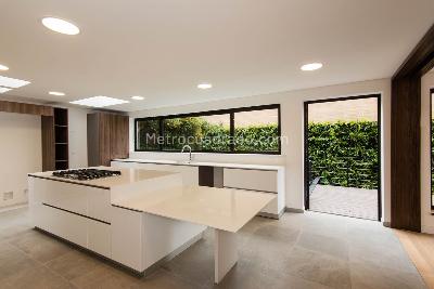 Apartamento en venta en Chico Oriental, Bogotá · foto 8 de 20