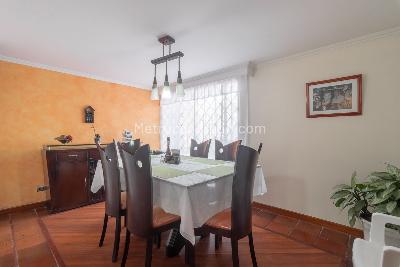 Casa de 4 alcobas en venta en Niza 8, Bogotá, 192 m² · foto 4 de 20