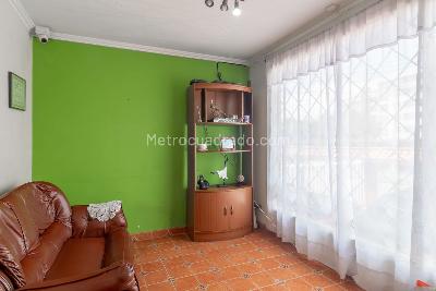 Casa de 4 alcobas en venta en Niza 8, Bogotá, 192 m² · foto 5 de 20