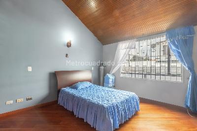 Casa de 4 alcobas en venta en Niza 8, Bogotá, 192 m² · foto 15 de 20