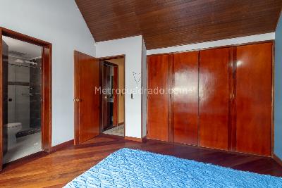 Casa de 4 alcobas en venta en Niza 8, Bogotá, 192 m² · foto 16 de 20