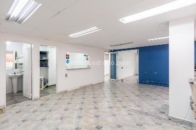 Office for rent in Santa Barbara Occidental, Bogotá