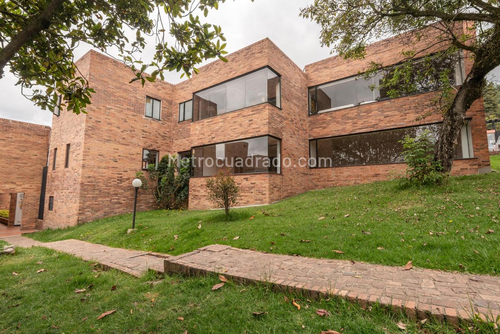 Apartamento en Arriendo  Colinas De Suba