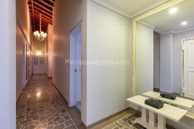 Apartamento de 4 alcobas en venta en Laureles, Medellín, 360 m² · foto 9 de 20