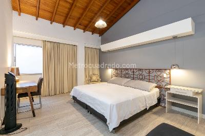 Apartamento de 4 alcobas en venta en Laureles, Medellín, 360 m² · foto 17 de 20